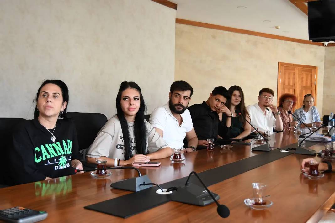 Kemer'e 7 Ülkeden Erasmus Akını! 3